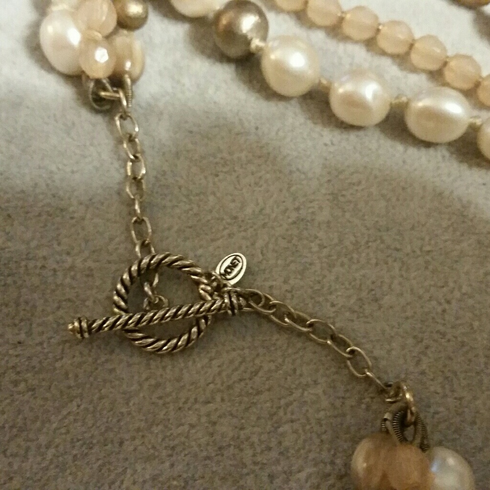 Monet Gold, Multi-Strand, Hand Knotted Beaded Neck - Picture 5 of 7